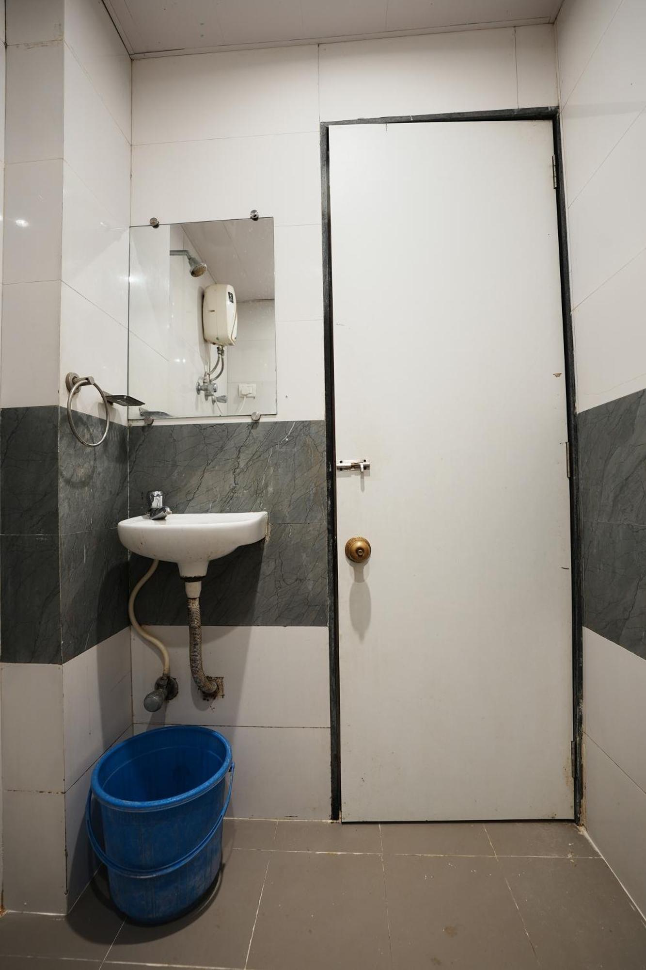 Hotel Elegance Mumbai Exterior photo